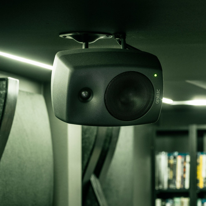 hometheatres-img1.jpg